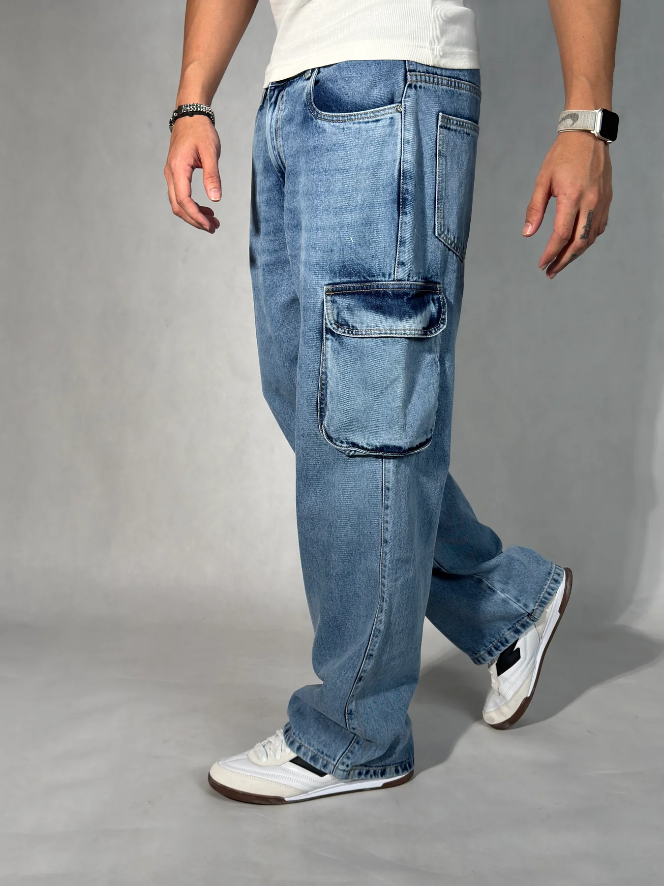 Blue Stone Wash Baggy Fit Cargo Men Jeans - Image 3